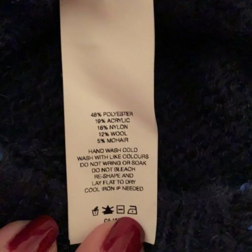 Black Sweater With Glitter Beads - Picture 6 of 6